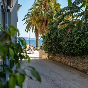 Hotel Meraki, Sarandë